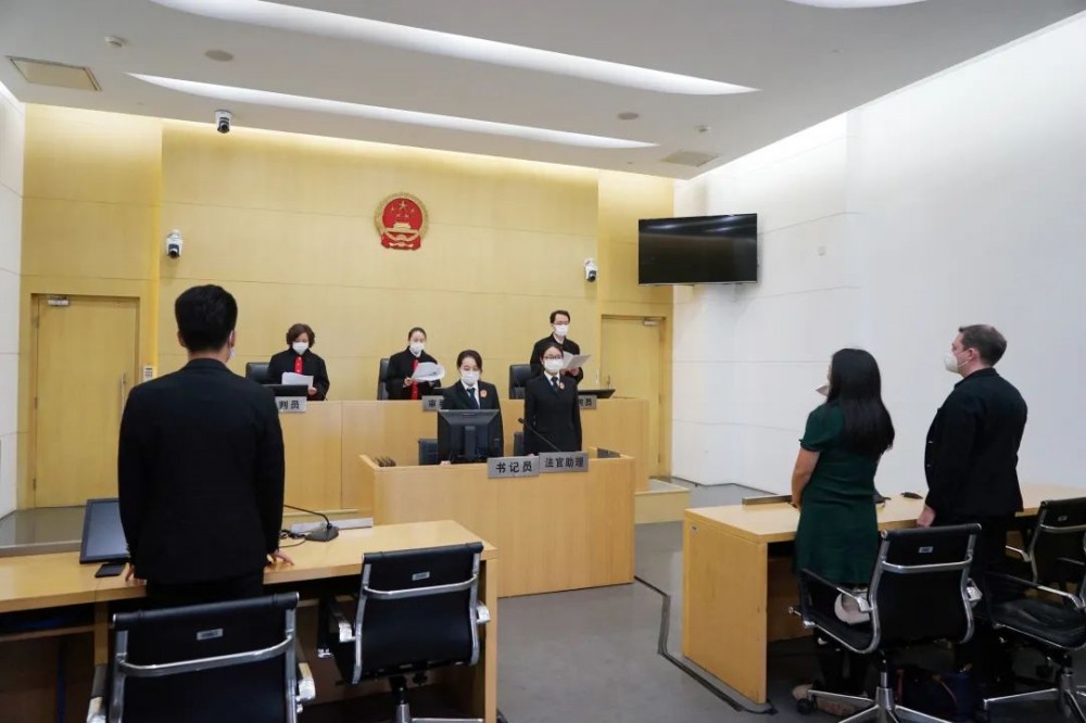 上海一中院宣判现场直击:被强行转走的18.88个比特币 上海一中院宣判现场直击:被强行转走的18.88个比特币