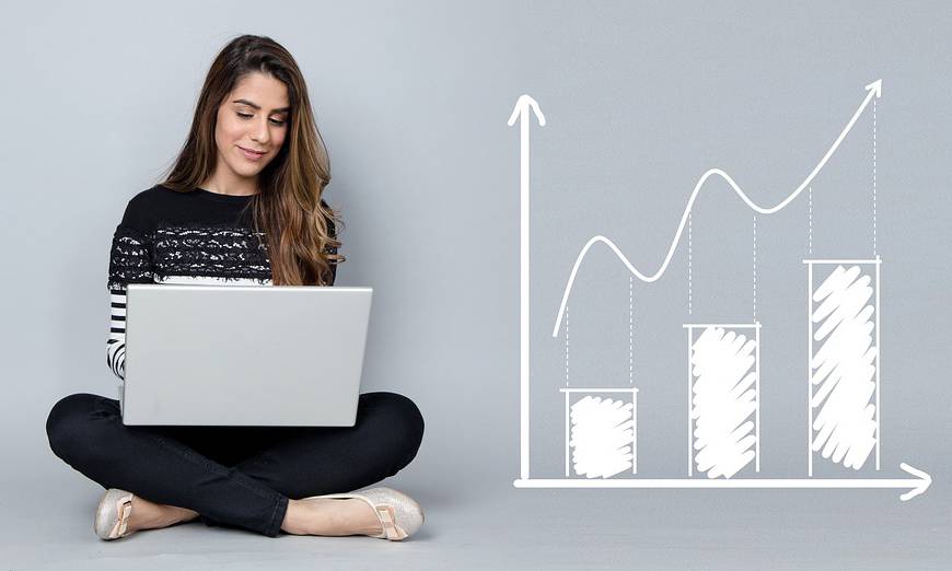 机构投资者大量买入，一个月内比特币期权数量飙升1000%，比特币现货会不会上涨？