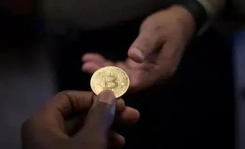 冻结卡的趋势正在来临。场外交易市场不好？